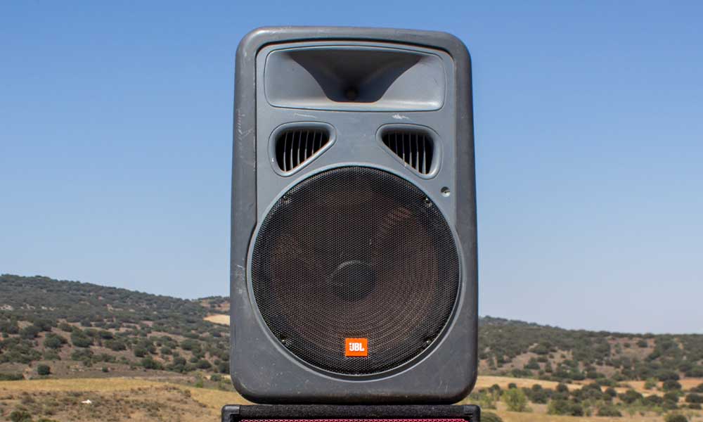 basic-one-jbl-15-sound-system-jilocasound